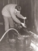 Historischer "Bierkeller" in der Steigstrae mit Hans Bader im Jahr 1985